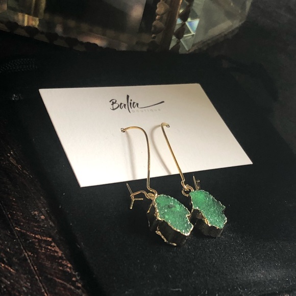 New Handmade Druzy Hamsa Hand Drop Earrings 💚 - Picture 3 of 12